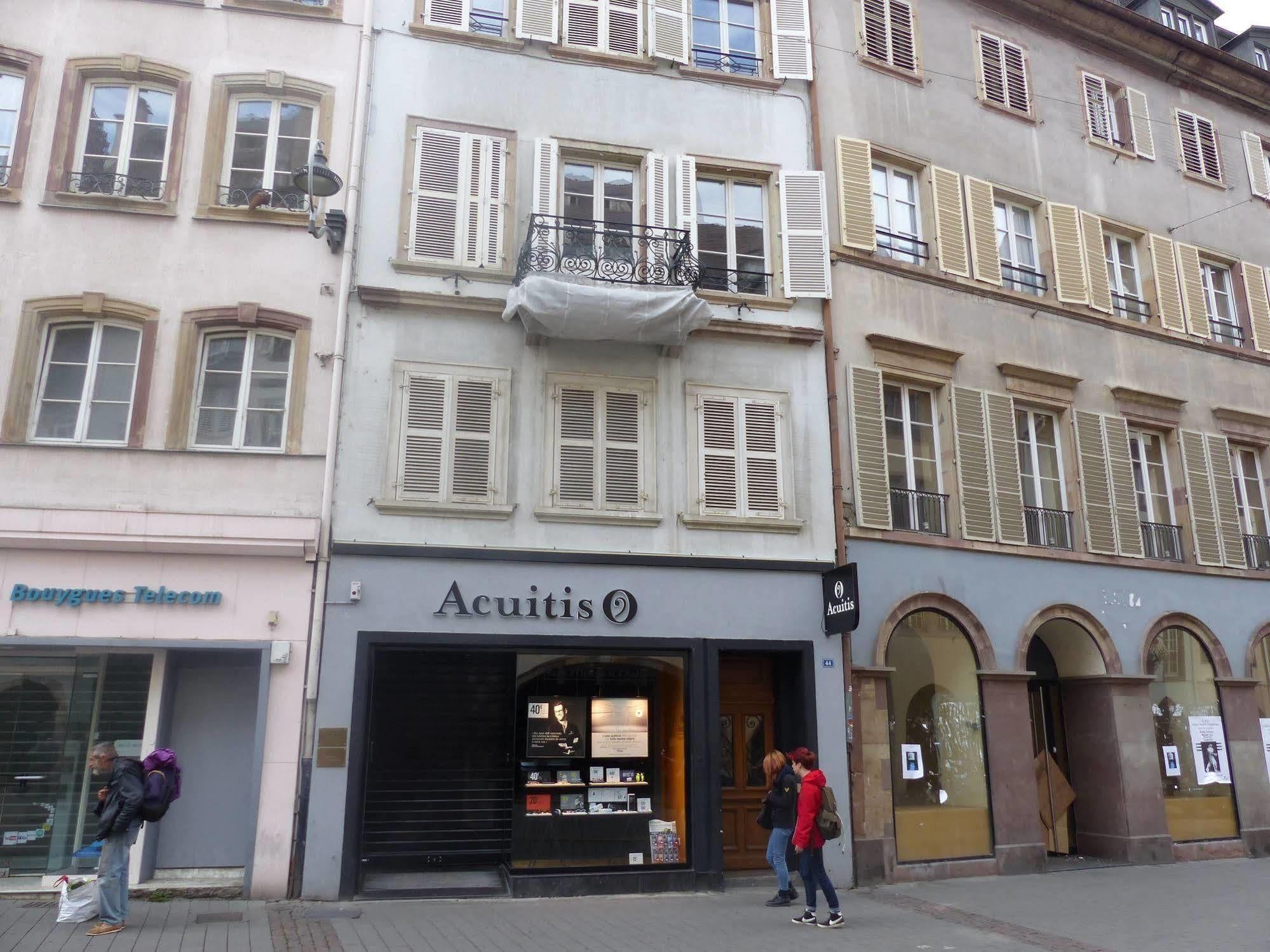 70 M² Strasbourg Appart City Center Appartement Buitenkant foto