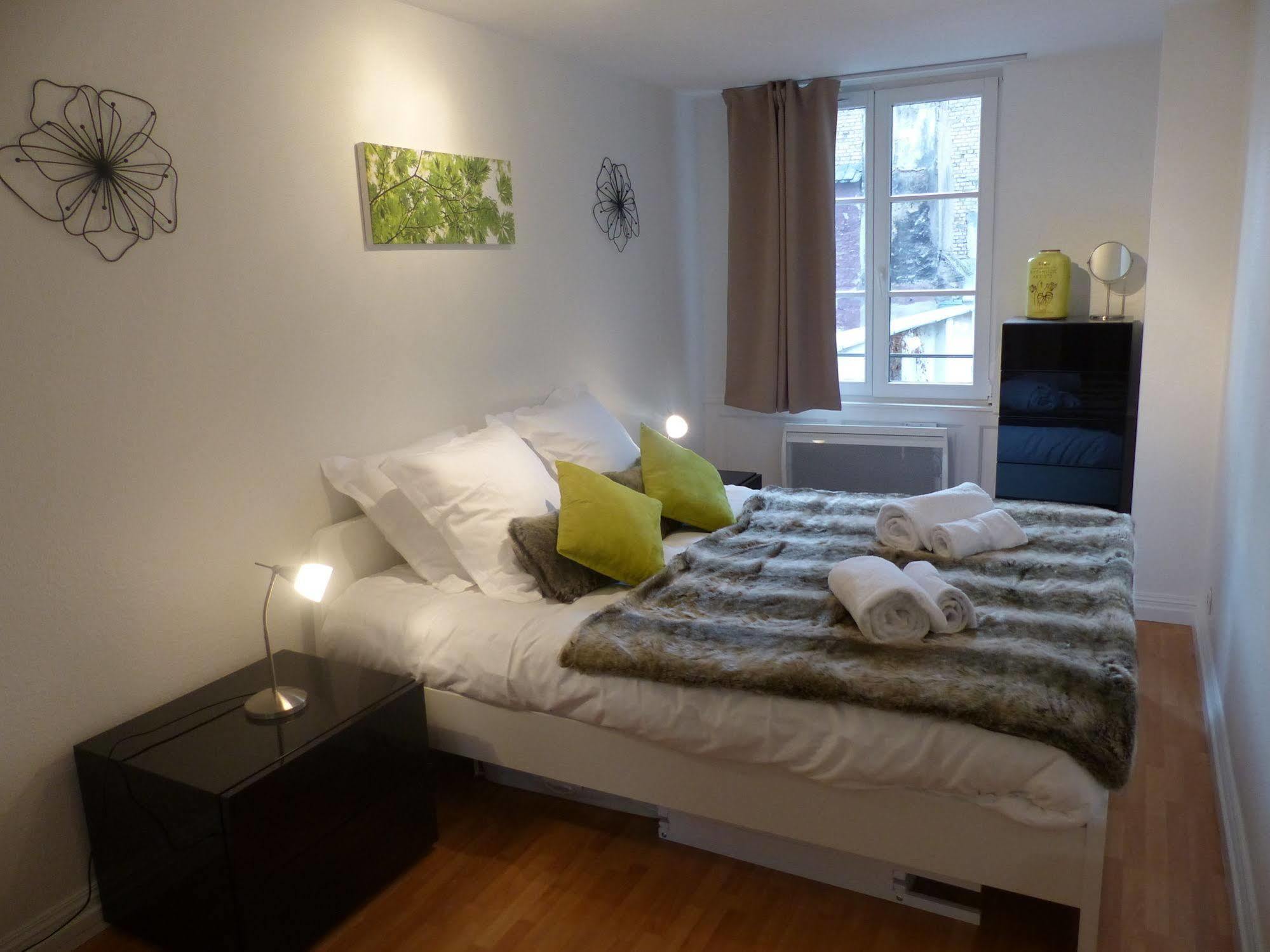 70 M² Strasbourg Appart City Center Appartement Buitenkant foto